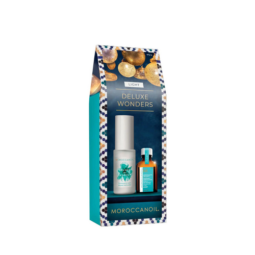 Moroccanoil DELUXE WONDERS Light Gift Set (£21.10)