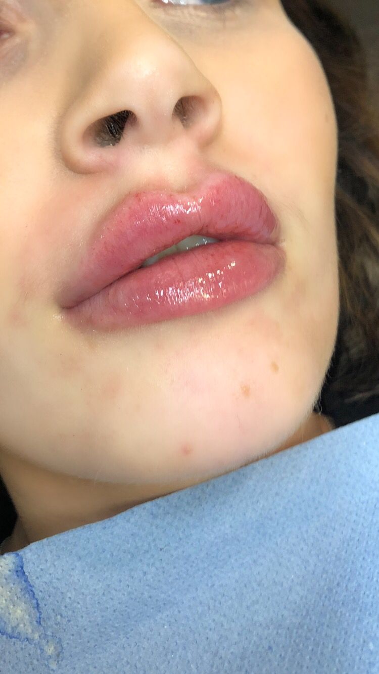 Nicola Welford -   Aesthetician