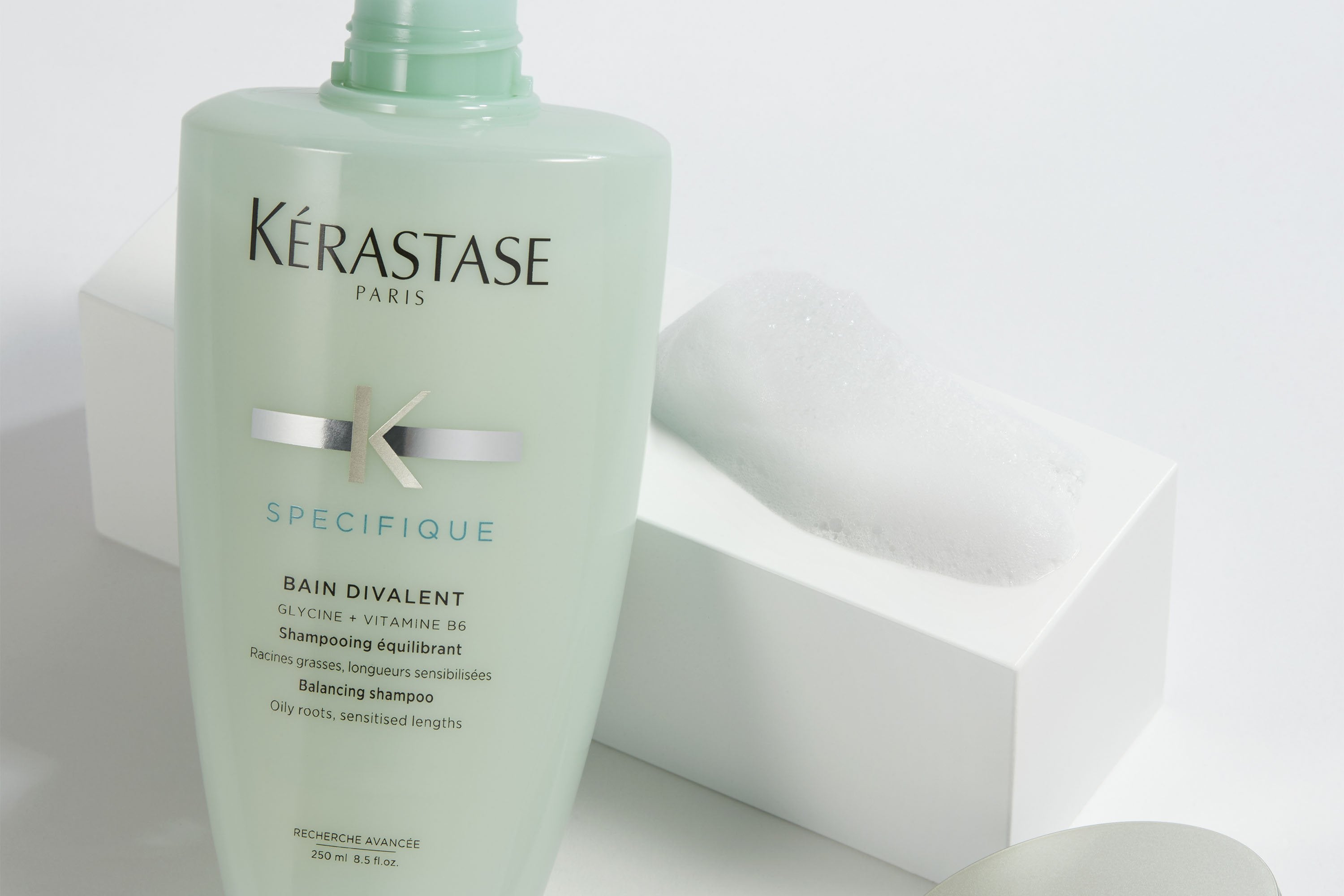 KERASTASE - SPECIFIQUE BAIN DIVALENT SHAMPOO 250ML-The Cosmetologist beauty salon hull selling hair extensions