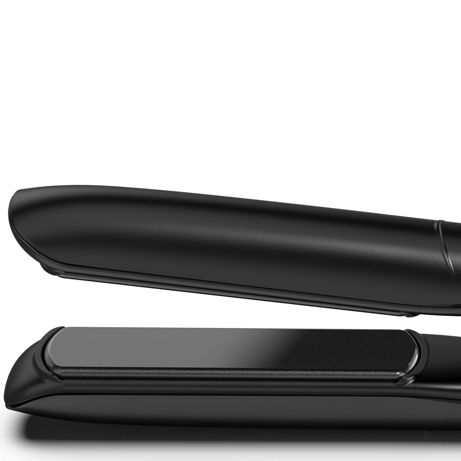 ghd Platinum+ Black Straighteners-The Cosmetologist beauty salon hull selling hair extensions